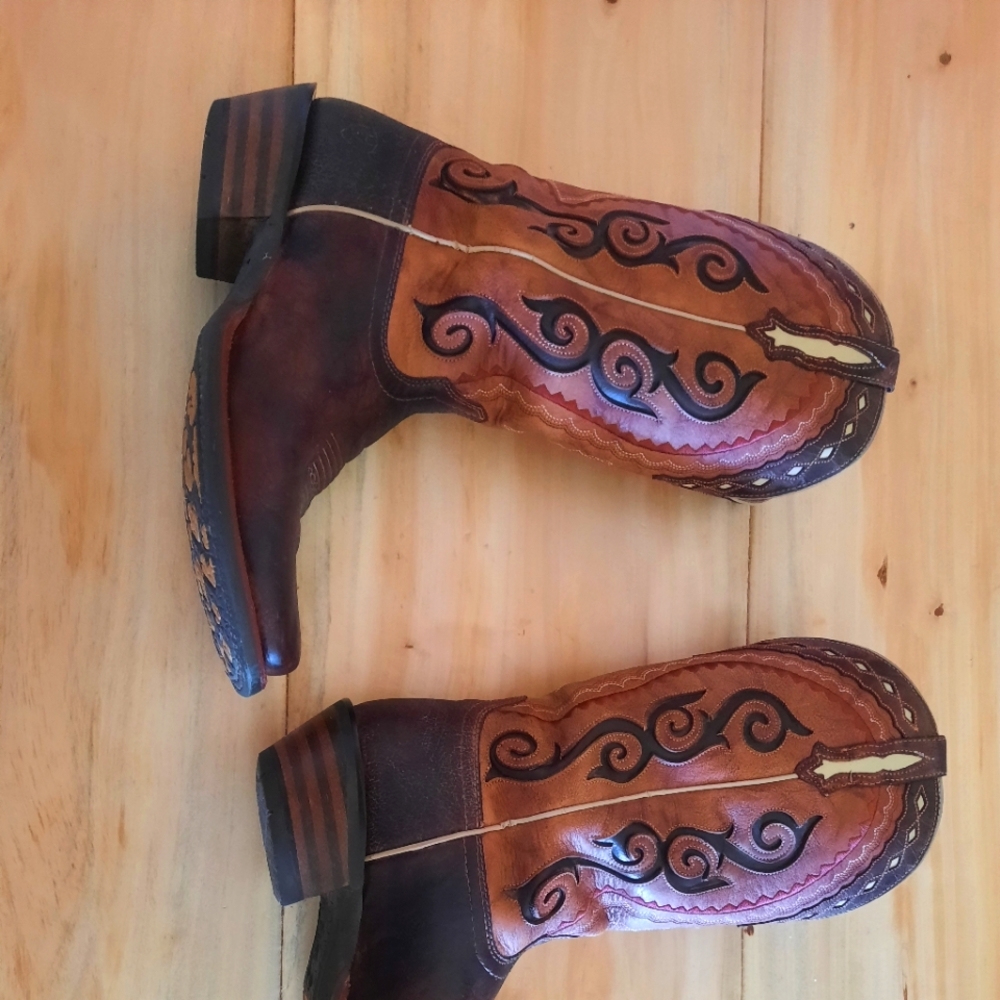 Ariat Comfy Square Toe Cowboy Boots, Size 9